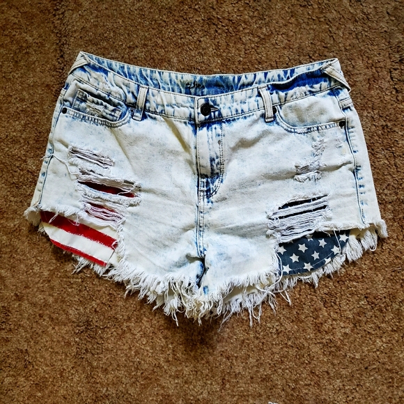 Mossimo Supply Co. Pants - American flag shorts 12